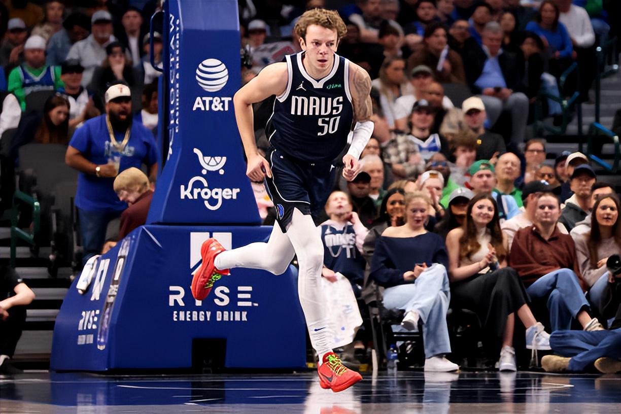 pg电子官网-湖人再次签下大个子内线，但是他应该很快就会被球队裁掉？