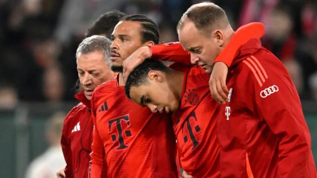 pg电子注册-拜仁球迷心碎：穆西亚拉恐赛季报销，穆勒夏天告别